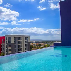 With Roof Pool. Apartment Kingston